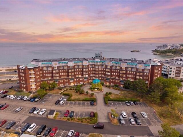 Park Ave Apt,hull, Condo For Sale
