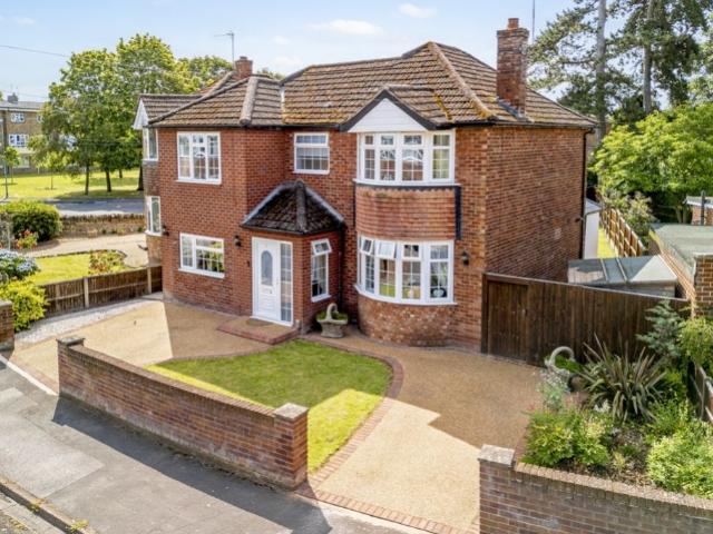 Park Avenue, Lincoln, Lincolnshire LN6, 4 bed detached house to rent, £1,500 pcm | PrimeLocation