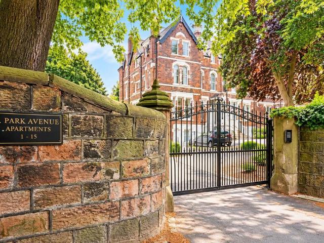 Park Avenue, Liverpool, L18 2 bed apartment to rent £1,200 pcm £277 pw