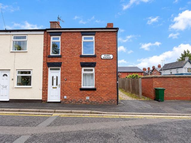 Park Avenue, Ormskirk L39 3 bed terraced house to rent £900 pcm £208 pw