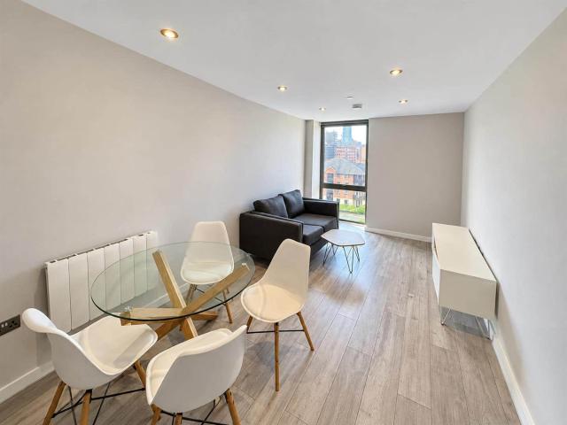 Park Central, Jesse Hartley Way, Liverpool City Residential
