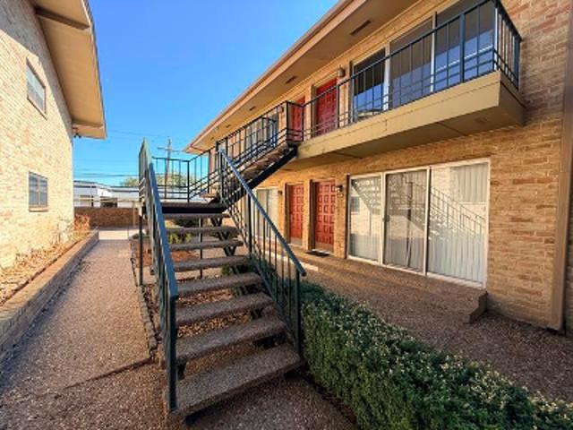 Park Central Pl Apt D