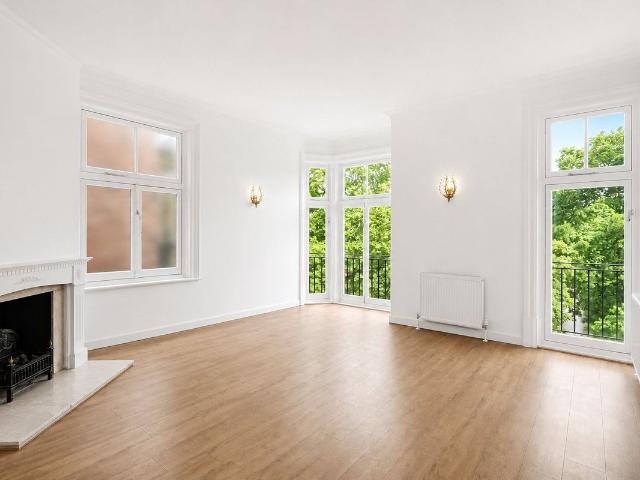 Park Close, London SW1X, 2 bed flat to rent, £6,500 pcm | PrimeLocation