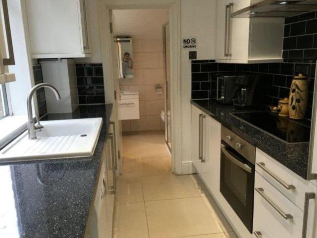 Park Corner, Stirchley, B29 7QW, United Kingdom | Room for rent #134071760 | Rentberry