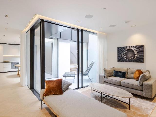 Park Crescent, London W1B 1 bed apartment to rent £6,066 pcm £1,400 pw