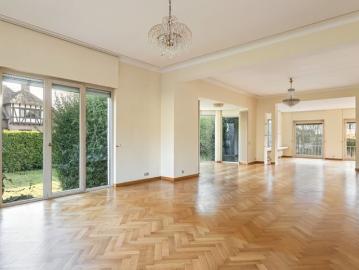 Park Den Brandt ∣ Stijlvolle, klassieke villa met zwembad