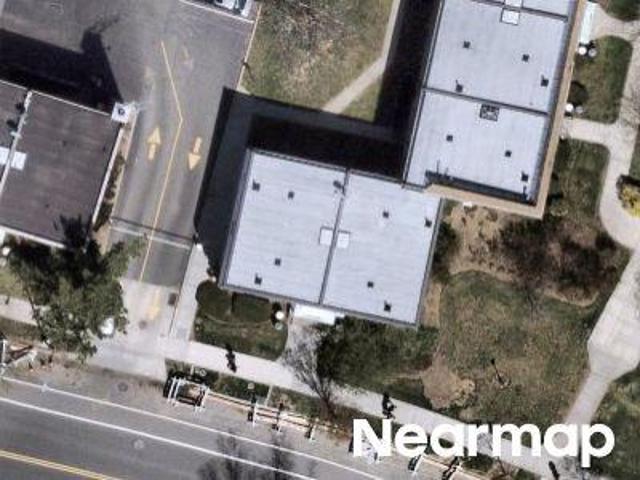 Park Dr E # 7109a