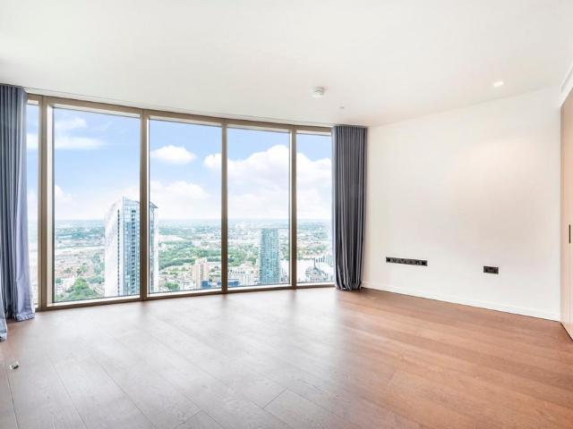 Park Drive, London, E14 2 bed flat to rent £4,200 pcm £969 pw