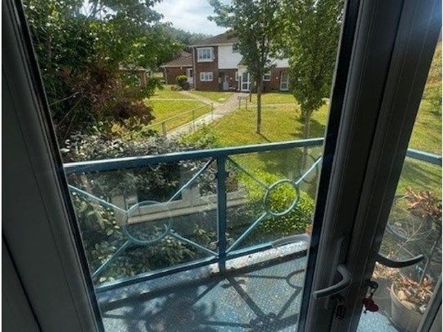 Park Drive, Longfield DA3, 1 bed flat to rent, £1,050 pcm | PrimeLocation