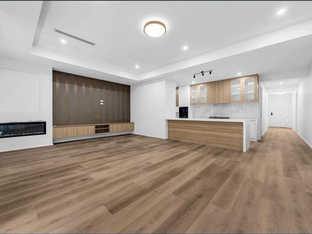 Park Facing Display Quality Home