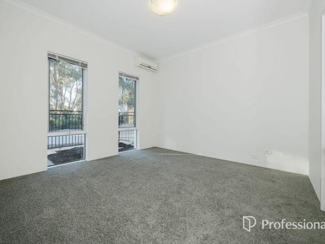Park Facing Perfection at 25 Doncaster Grange, Butler