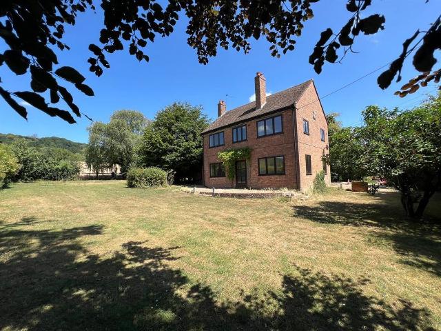 Park Farm Road, Birling, West Malling ME19, 5 bed cottage to rent, £2,600 pcm | PrimeLocation