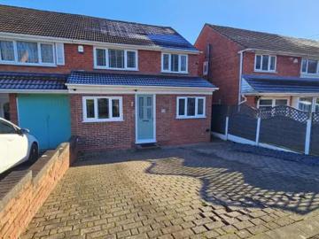 Park Farm Road, Great Barr, B43 7QJ, United Kingdom | 3 bed duplex for rent #139621450 | Rentberry