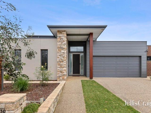Park Front Elegance with Contemporary Ease