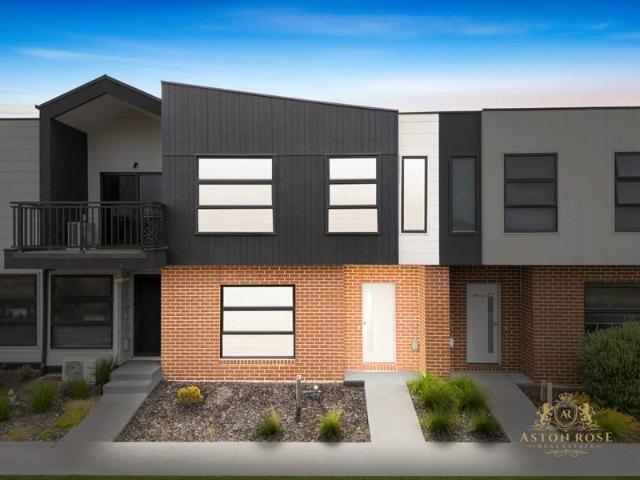 Park Fronted, Modern & Perfectly Positioned Living