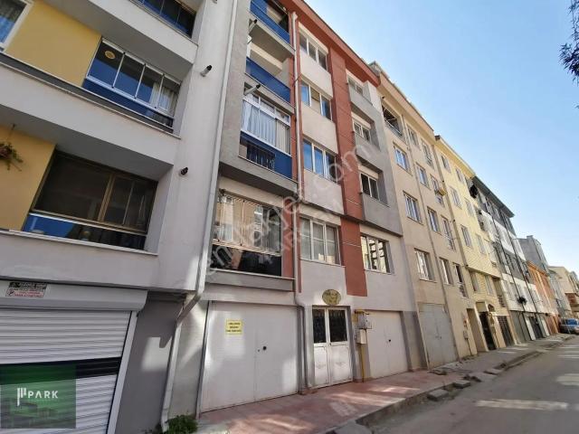 Park Gayrimenkul'den Fatihte Kiralık 2+1 Daire