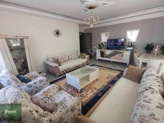 Park Gayrimenkul'den Şirintepede Özel Garajlı Satılık 3+1 Daire