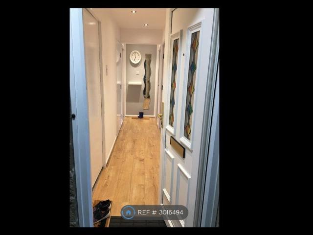 Park Grange Croft, Sheffield S2, 2 bed flat to rent, £925 pcm | PrimeLocation