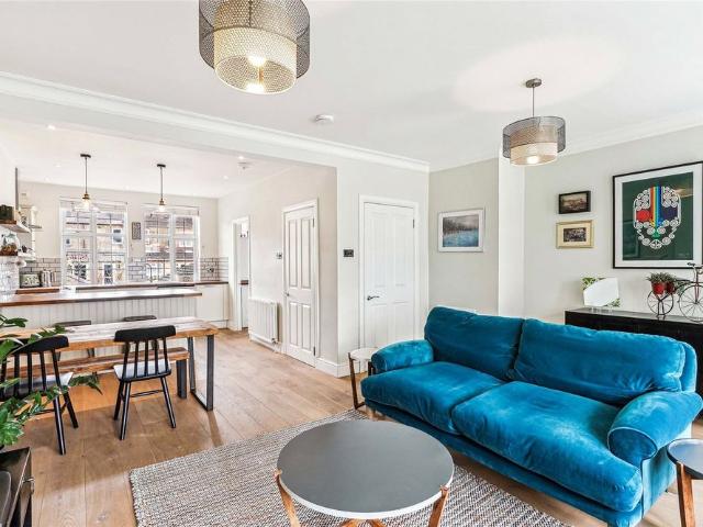 Park Hill Court, London, SW17, London