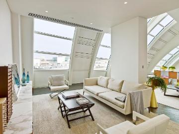 Mayfair, London, Greater London - Balcony