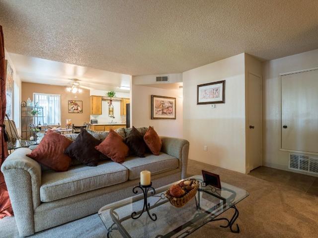 Park Knolls Apartments 2 Bedroom Apartment for Rent at 1100 Pedras Rd, Turlock, CA 95382