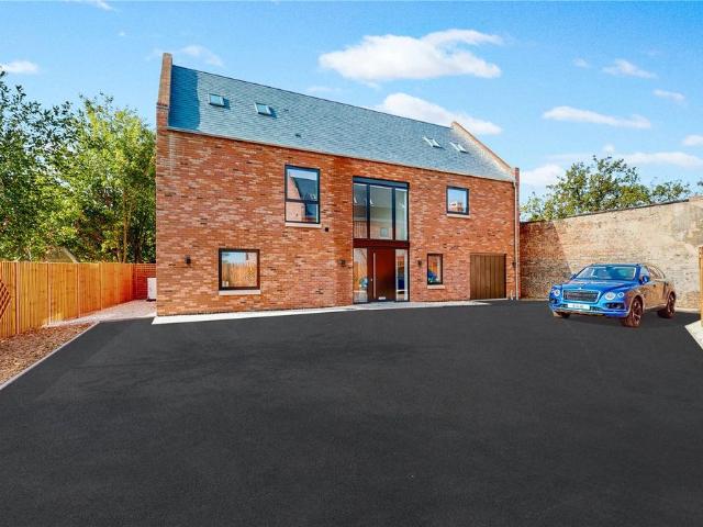 Park Lane, Bonehill, Tamworth B78, 6 bed detached house to rent, £4,950 pcm | PrimeLocation