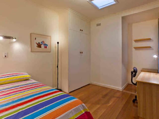 Park Lane House, Melbourne Student Accommodation | Amber
