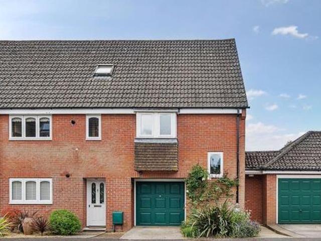Park Lane, Salisbury, 2 Bedroom Semi detached