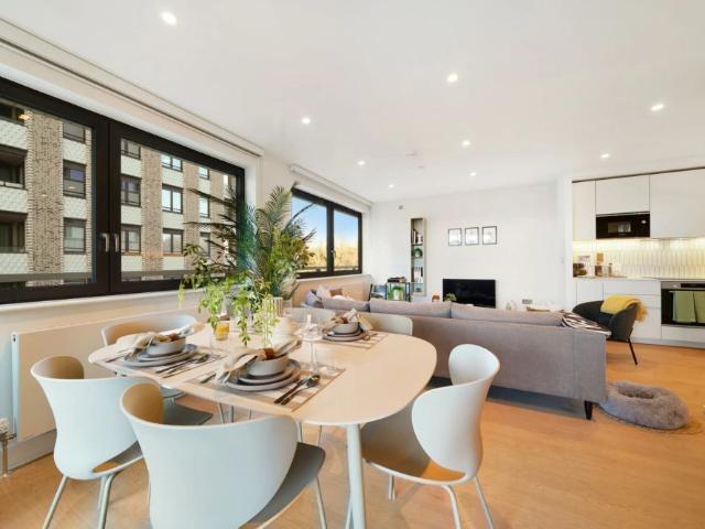 Park Lane, Wembley, Middlesex, HA9