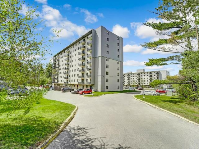 Park Lane Towers Apartments 1 Bedroom, 1 Bath Apartment for Rent