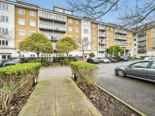 Park Lodge Avenue, West Drayton UB7, 2 bed flat to rent, £1,800 pcm | PrimeLocation