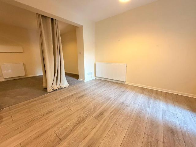 Park Place, Merthyr Tydfil CF47, 1 bed flat to rent, £575 pcm | PrimeLocation