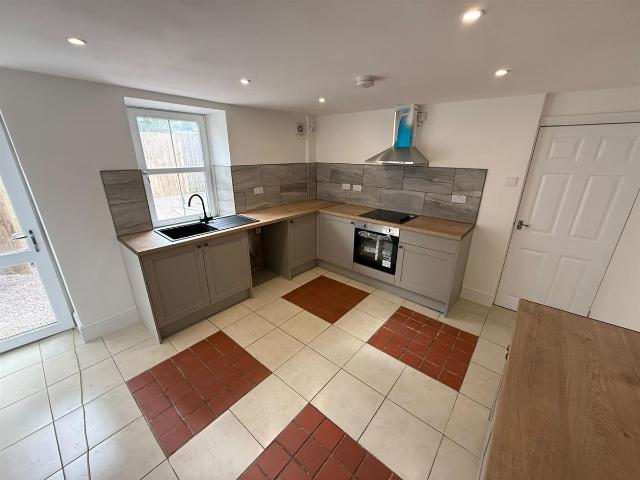 Park Place, Abertillery NP13, 4 bed end terrace house to rent, £1,400 pcm | PrimeLocation