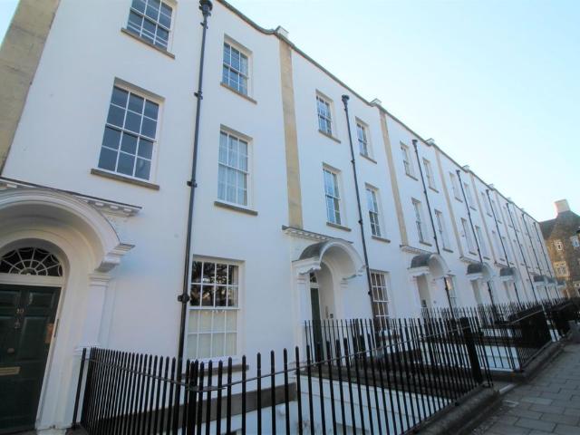 Park Place, Clifton BS8, Studio to rent, £1,100 pcm | PrimeLocation