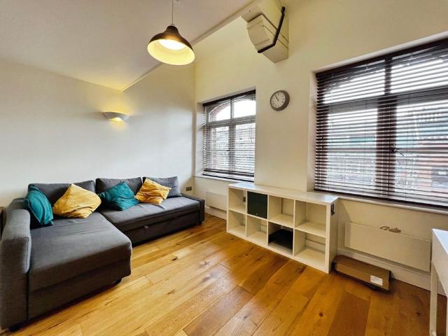 Park Place, Leeds, LS1 1 bed flat to rent £1,025 pcm £237 pw