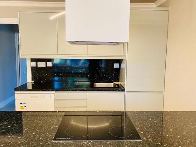 Park Place, Wembley HA9, 3 bed flat to rent, £2,200 pcm | PrimeLocation