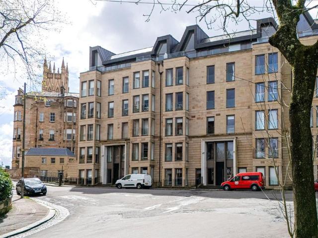 Park Quadrant, Glasgow, G3 4 bed apartment to rent £4,250 pcm £981 pw
