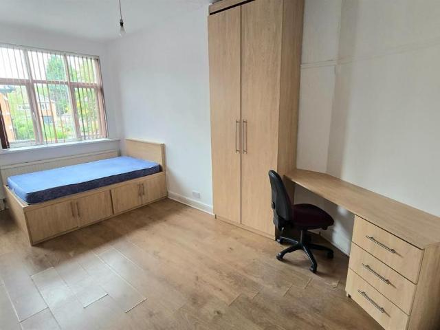 Park Range, Manchester M14, 8 bed semi detached house to rent, £4,507 pcm | PrimeLocation