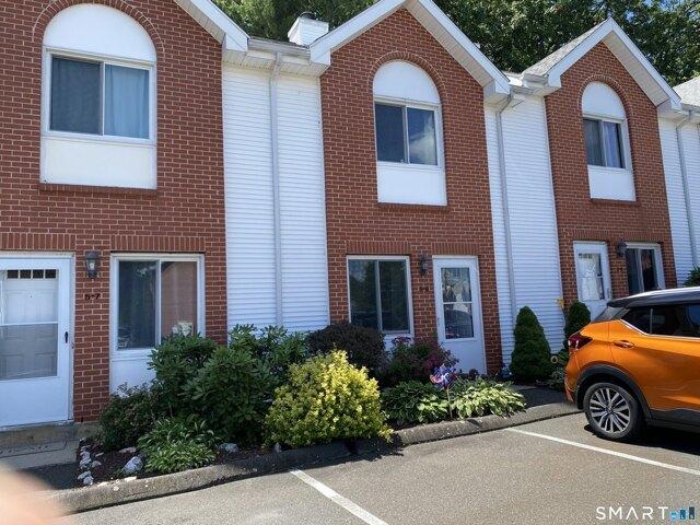 Park Rd Unit, Waterbury, Home For Sale