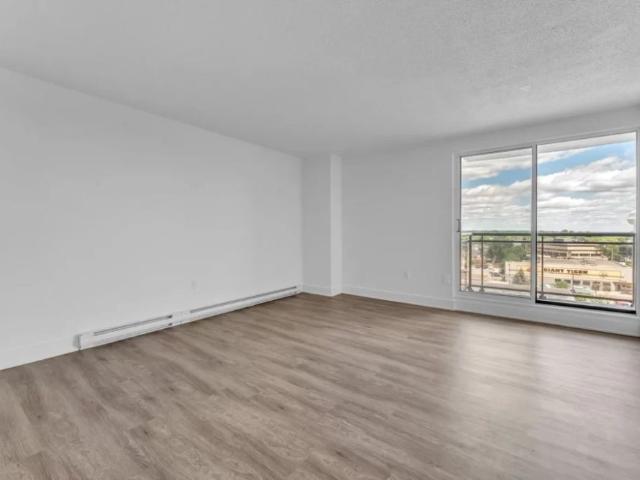175 Park Street, Kingston, ON K7L 5E1, Kingston, Ontario, K7L 5E1