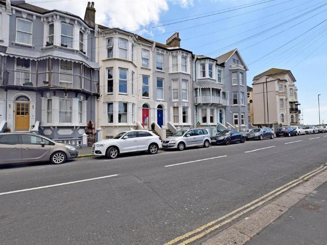 Park Road, Bognor Regis, PO21 1 bed flat to rent £875 pcm £202 pw