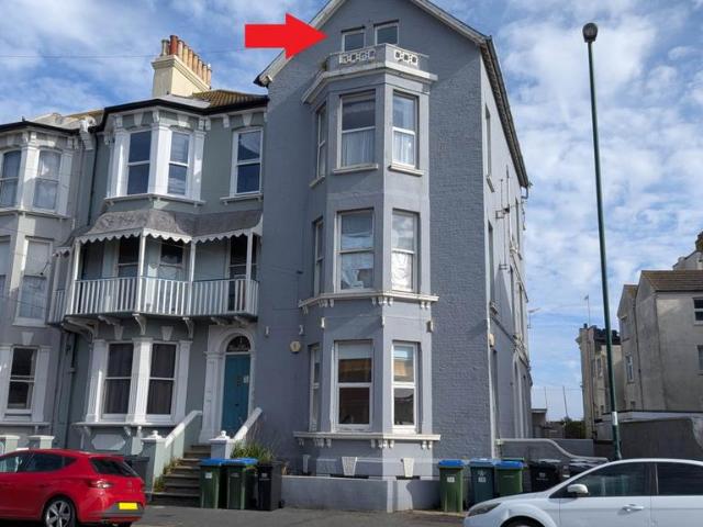 Park Road, Bognor Regis 2 bed flat to rent £900 pcm £208 pw