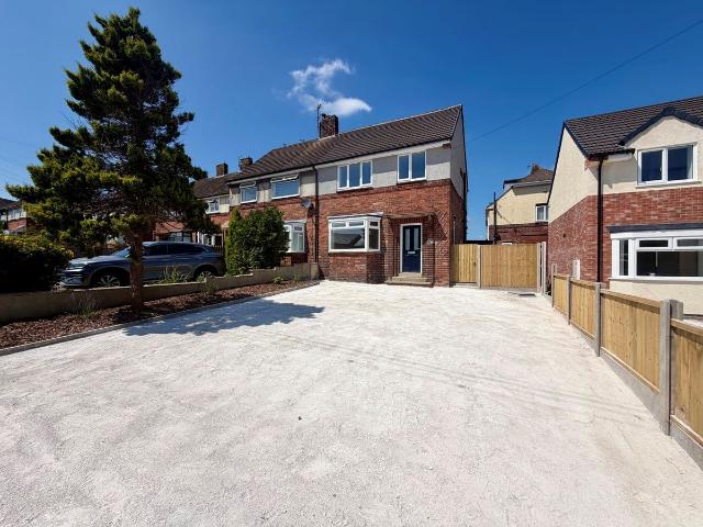 Park Road, Belper DE56, 3 bed property to rent, £1,200 pcm | PrimeLocation