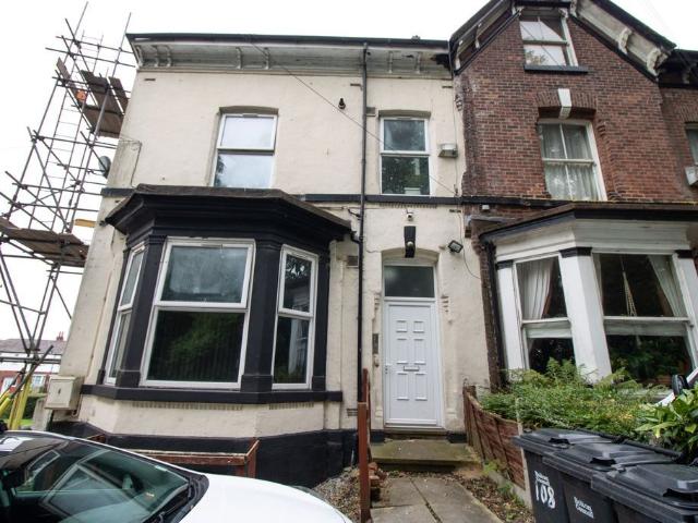 Park Road, Heaton, Bolton BL1, 1 bed flat to rent, £575 pcm | PrimeLocation