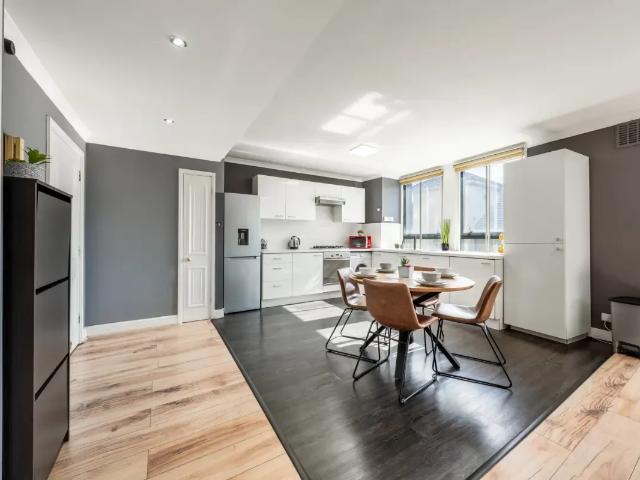 Park Road, London NW8, 2 bed flat to rent, £4,767 pcm | PrimeLocation