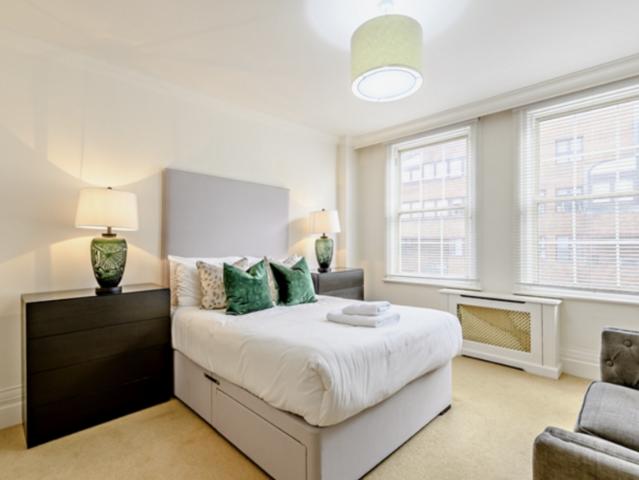 Park Road, London NW8 3 bed apartment to rent £6,998 pcm £1,615 pw