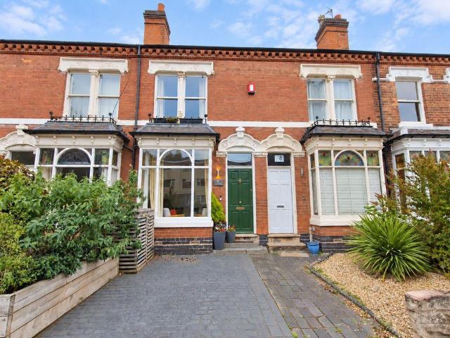Park Road, Sutton Coldfield B73 2 bed terraced house to rent £1,400 pcm £323 pw