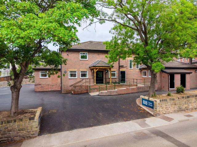 Park Road, Worsbrough S70, 2 bed flat to rent, £1,100 pcm | PrimeLocation
