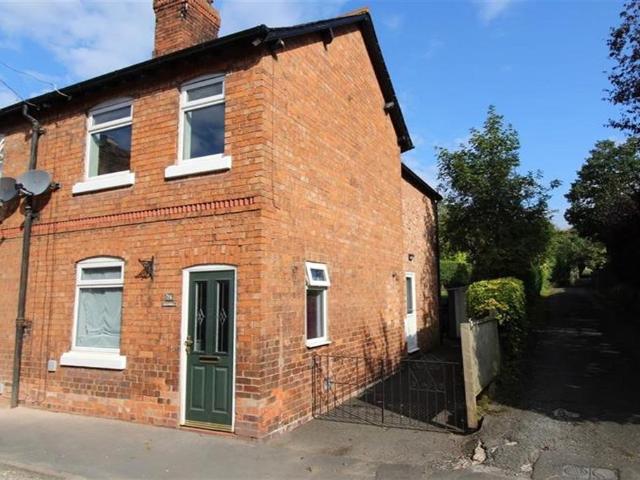 Park Road, Tarporley 2 bed end of terrace house to rent £995 pcm £230 pw