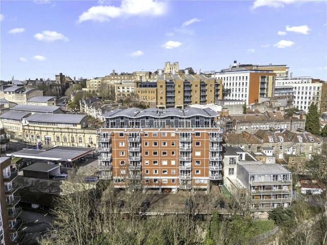 Park Row, Bristol BS1, 2 bed flat to rent, £1,850 pcm | PrimeLocation